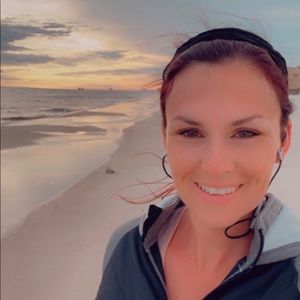 Meet your Posher, Natasha